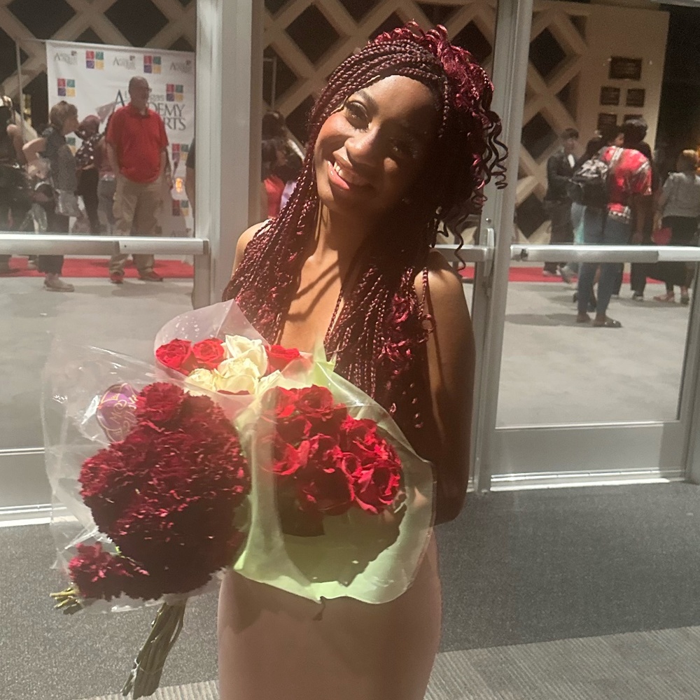 Meet your Posher, Nya